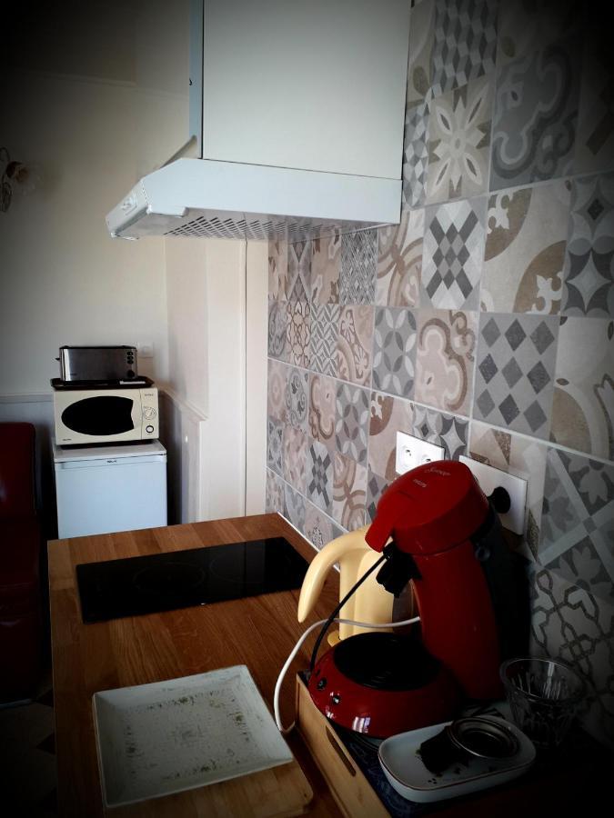 B&B Chez Annie Saint-Martin-de-Gurçon Εξωτερικό φωτογραφία