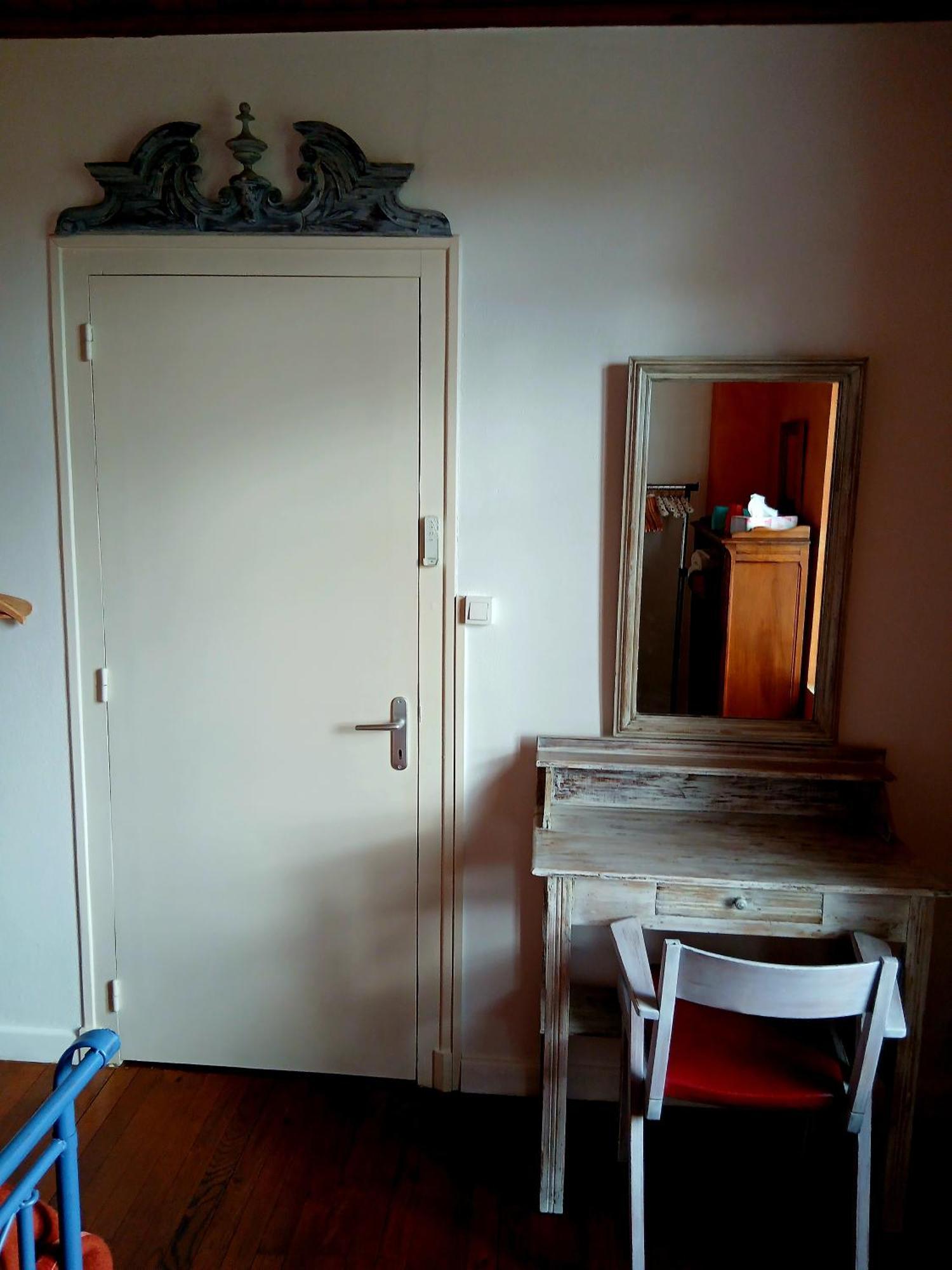 B&B Chez Annie Saint-Martin-de-Gurçon Εξωτερικό φωτογραφία