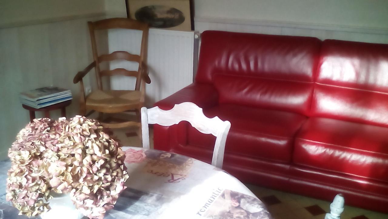 B&B Chez Annie Saint-Martin-de-Gurçon Εξωτερικό φωτογραφία